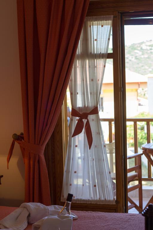 Hotel Ismini Ammoulianí Habitación foto